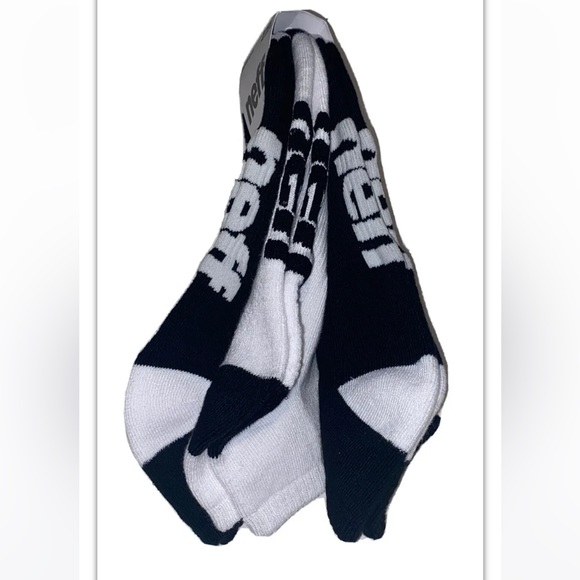 Neff No Show Socks 3 Pair Men’s 6.5-12 Black White w Logo Skate BMX Ride NEW! - Picture 5 of 11